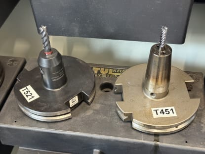 16 pcs. SK50 tool holders with tools - Image 8
