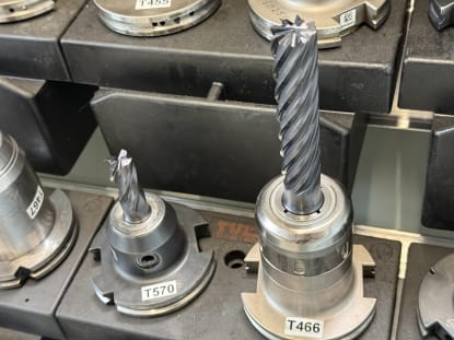 16 pcs. SK50 tool holders with tools - Image 14