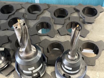 25 pcs. SK50 tool holders with tools - Image 31