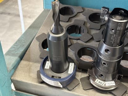 25 pcs. SK50 tool holders with tools - Image 37