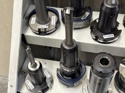 25 pcs. SK50 tool holders with tools - Image 17
