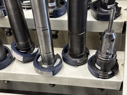 25 pcs. SK50 tool holders with tools - Image 23