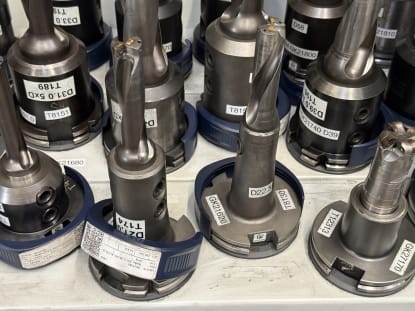 25 pcs. SK50 tool holders with tools - Image 10