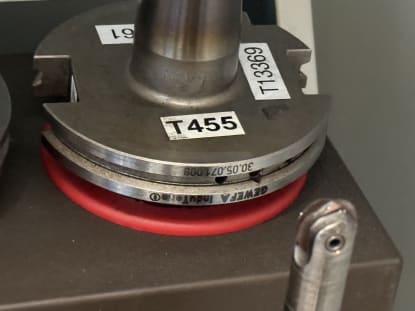 24 Stk. SK50 Werkzeugaufnahmen mit Werkzeugen - Image 13