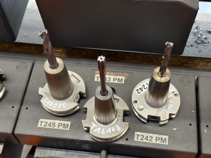 24 pcs. SK40 Tool Holders - Image 10