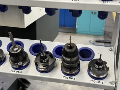 30 pcs. SK40 Tool Holders - Image 18