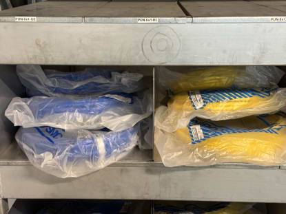Lot of Plastic Hoses - Image 4