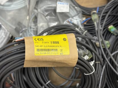 Lot of Plug Cables - Image 18