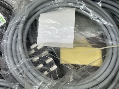 Lot of Plug Cables - Image 28