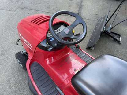 Lawn Tractor / Lawn Mower - Image 5