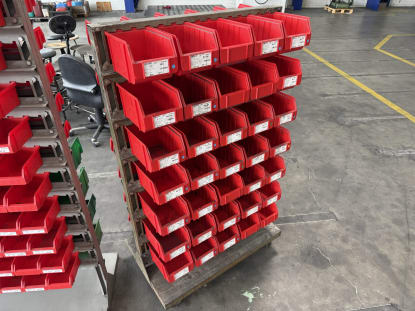 2 small parts shelves - Image 3