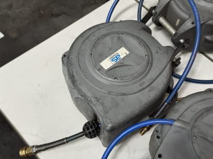 6 compressed air hose reels - Image 9