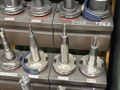 24 pcs. SK50 tool holders with tools - Image 9
