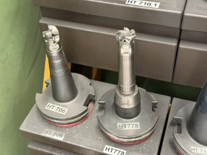 24 pcs. SK50 tool holders with tools - Image 14