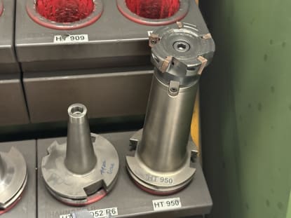 23 Stk. SK50 Werkzeugaufnahmen mit Werkzeugen - Image 7