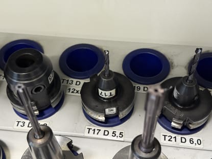30 pcs. SK40 tool holders with tools - Image 15