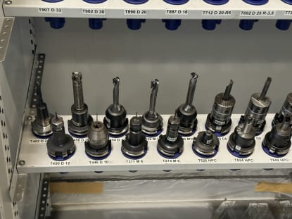 19 pcs. SK40 tool holders with tools - Image 5