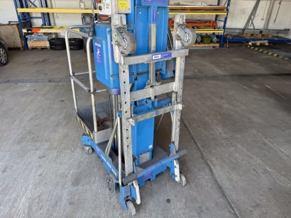 Personnel Lift - Image 12
