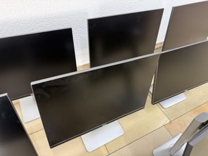 10 screens/monitors - Image 7