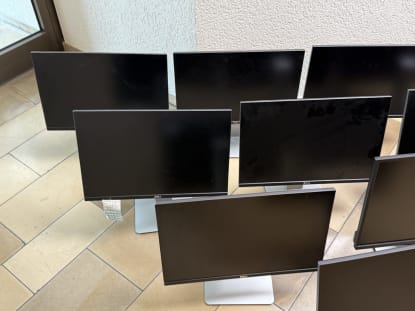 10 Bildschirme/ Monitore - Image 2