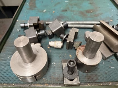 Werkbank mit Werkzeugwagen inkl Inhalt - Image 12