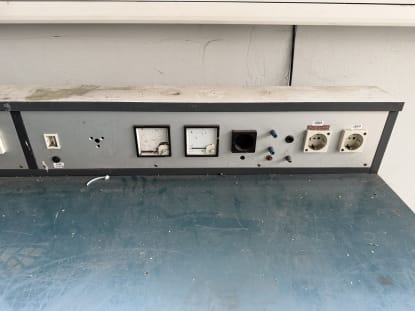 Industrial Workbench with Integrated Power Supply and Drawer Cabinets - Image 10