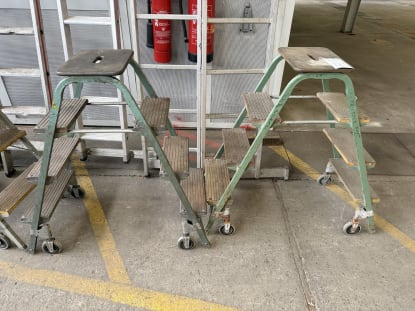 Lot of Ladders and Mobile Work Platforms - Image 3