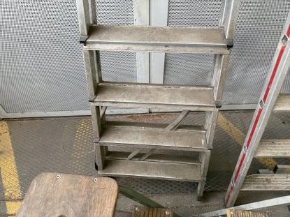 Posten Leitern und fahrbare Arbeitstritte - Image 9