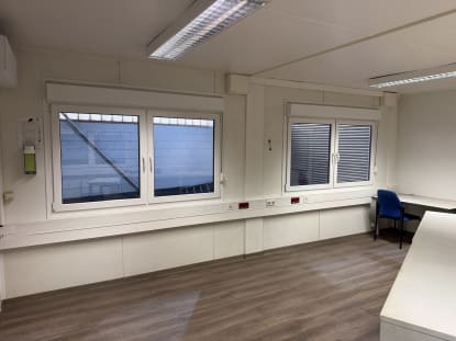 Bürocontainer und Sanitärcontainer inkl. Einrichtung - Image 19