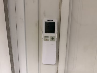 Bürocontainer und Sanitärcontainer inkl. Einrichtung - Image 21