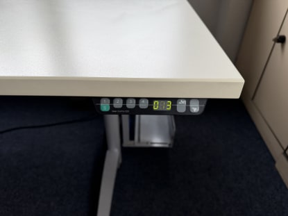 Desk - Image 2
