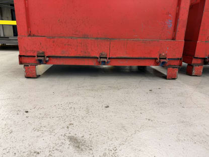 2x Stahl-Schrottbehälter mit Klappfront - Image 9