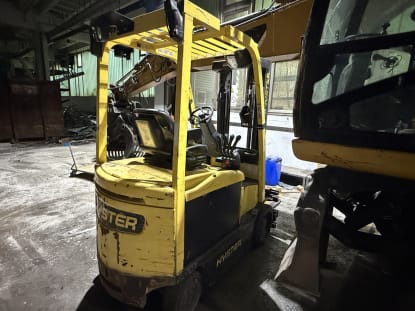 HYSTER E2.5XN MWB Electric Forklift - Image 10