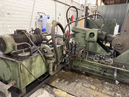USP SS 11 / 3 - 1500 Hydraulische Schrottpresse - Image 13
