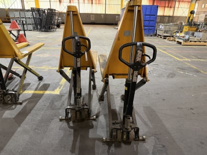 STAPLER PLUS Hand Pallet Truck - Image 9