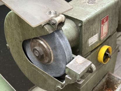 REMA DS12/250 Grinding Bench - Image 8