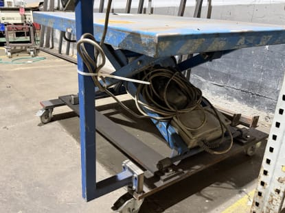 Mobile Scissor Lift Table - Image 4