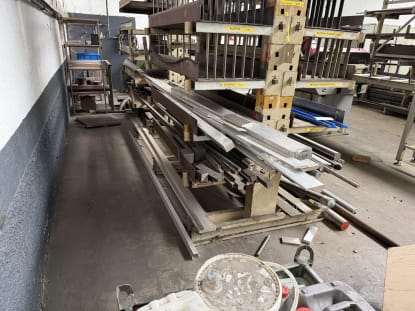 Long material rack - Image 7
