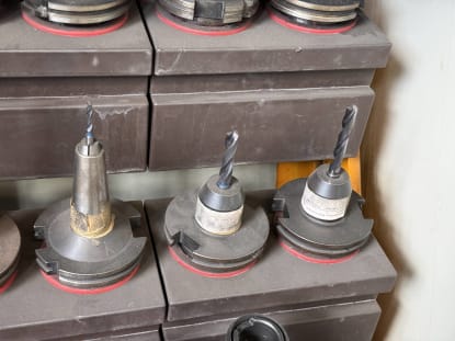 Werkzeugschrank mit Werkzeugen - Image 8