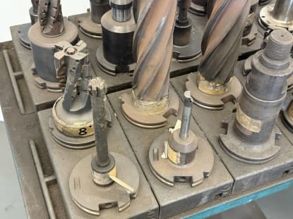 40 pcs. SK50 tool holders with tools - Image 9