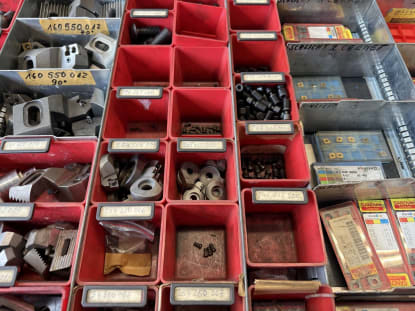 Schubladenschrank mit Inhalt - Image 10