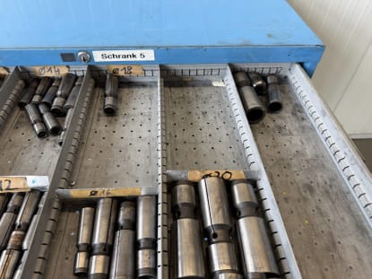 Schubladenschrank mit Inhalt - Image 6