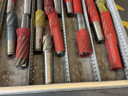 Schubladenschrank mit Inhalt - Image 48