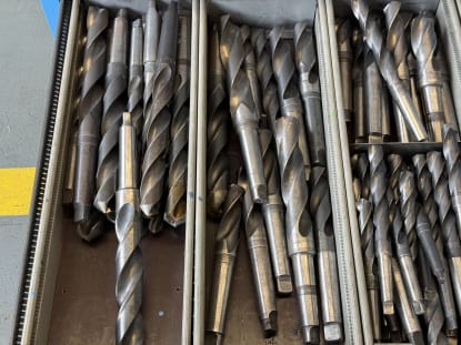Drawer cabinet with twist drills - Image 20