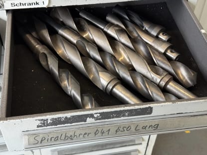Drawer cabinet with twist drills - Image 5