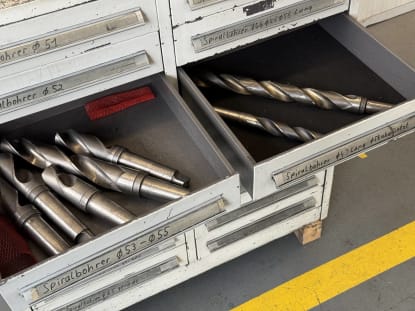 Drawer cabinet with twist drills - Image 7