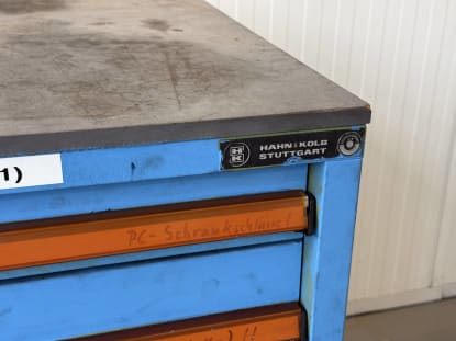 Drawer cabinet with contents - Image 2