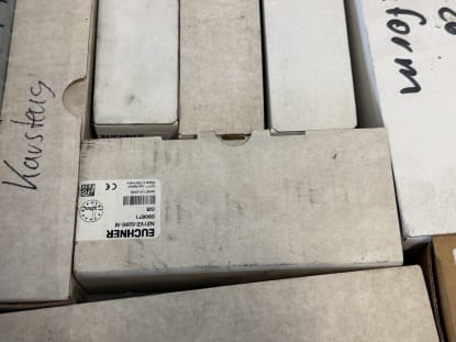 Drawer cabinet with contents - Image 25