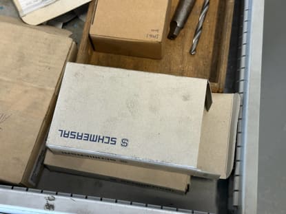 Schubladenschrank mit Inhalt - Image 30