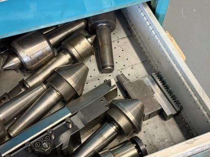 Schubladenschrank mit Inhalt - Image 62